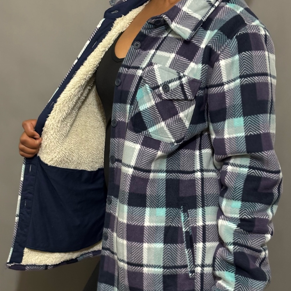 Soho Threads Cozy Sherpa Jacket - Picture 2 of 5
